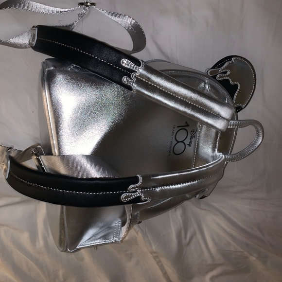 Disney 100th Anniversary Platinum Drip Minnie Mouse Loungefly Backpack - Picture 6 of 8